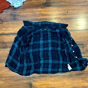 cropped button up short sleeve with flannel pattern